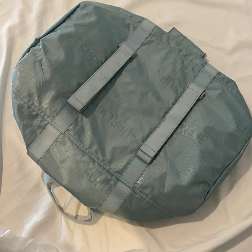 Supreme duffel bag